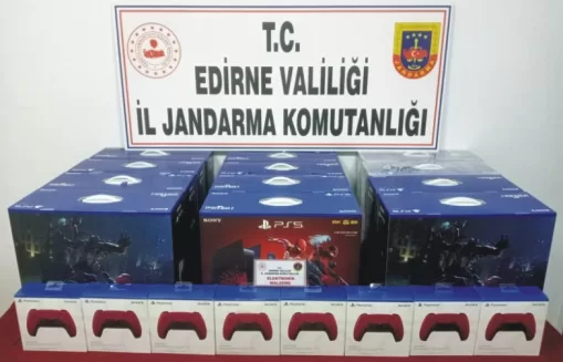 Oyun konsolları kaçakçılığı