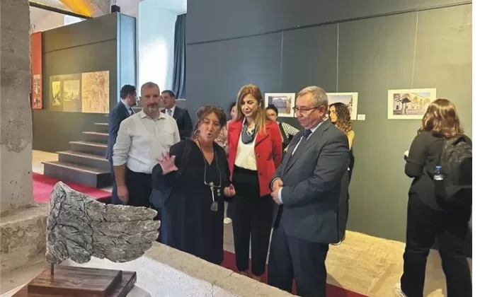 100’ncü Yıla Karma Sergi