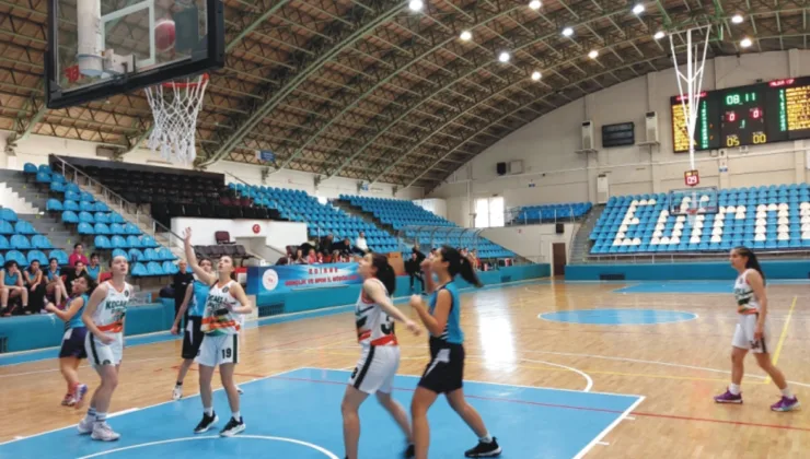 U-16 Kızlar basket sona erdi