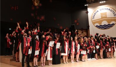TÜ’den 110 yeni eczacı