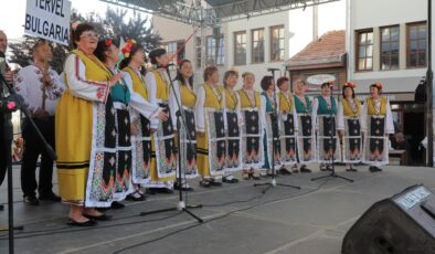Balkanların folkloru Edirne’de buluştu