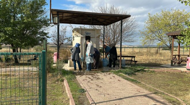 Keşan Su Parkı’ndaki çeşmeler akmaya başladı