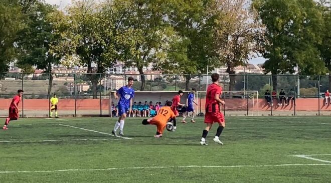 Şükrüpaşa U16 galip, U17 berabere