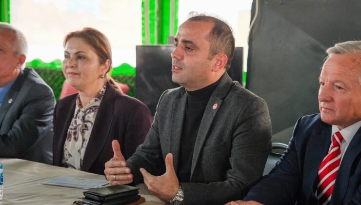 ‘Devletin memuru propaganda aracı olamaz!’