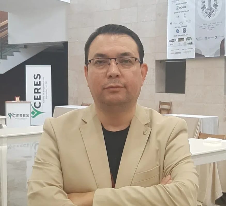 Geçerli görselin alternatif metni yok. Dosya adı: Kadir-SUZME.jpg