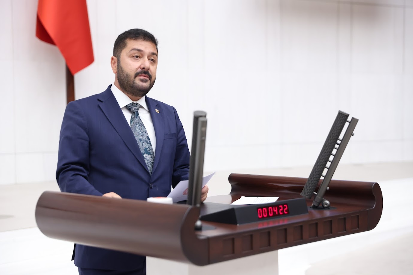 Geçerli görselin alternatif metni yok. Dosya adı: baran-1.jpg