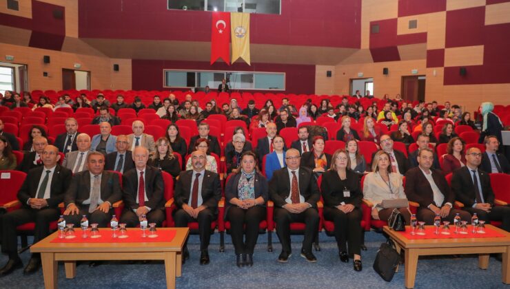 TÜ’de Osmanlı İzleri Sempozyumu