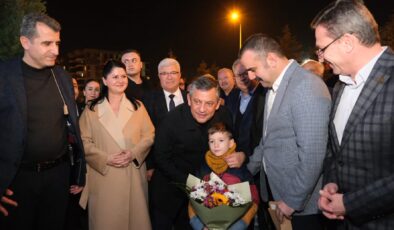 CHP lideri Özel Edirne’de