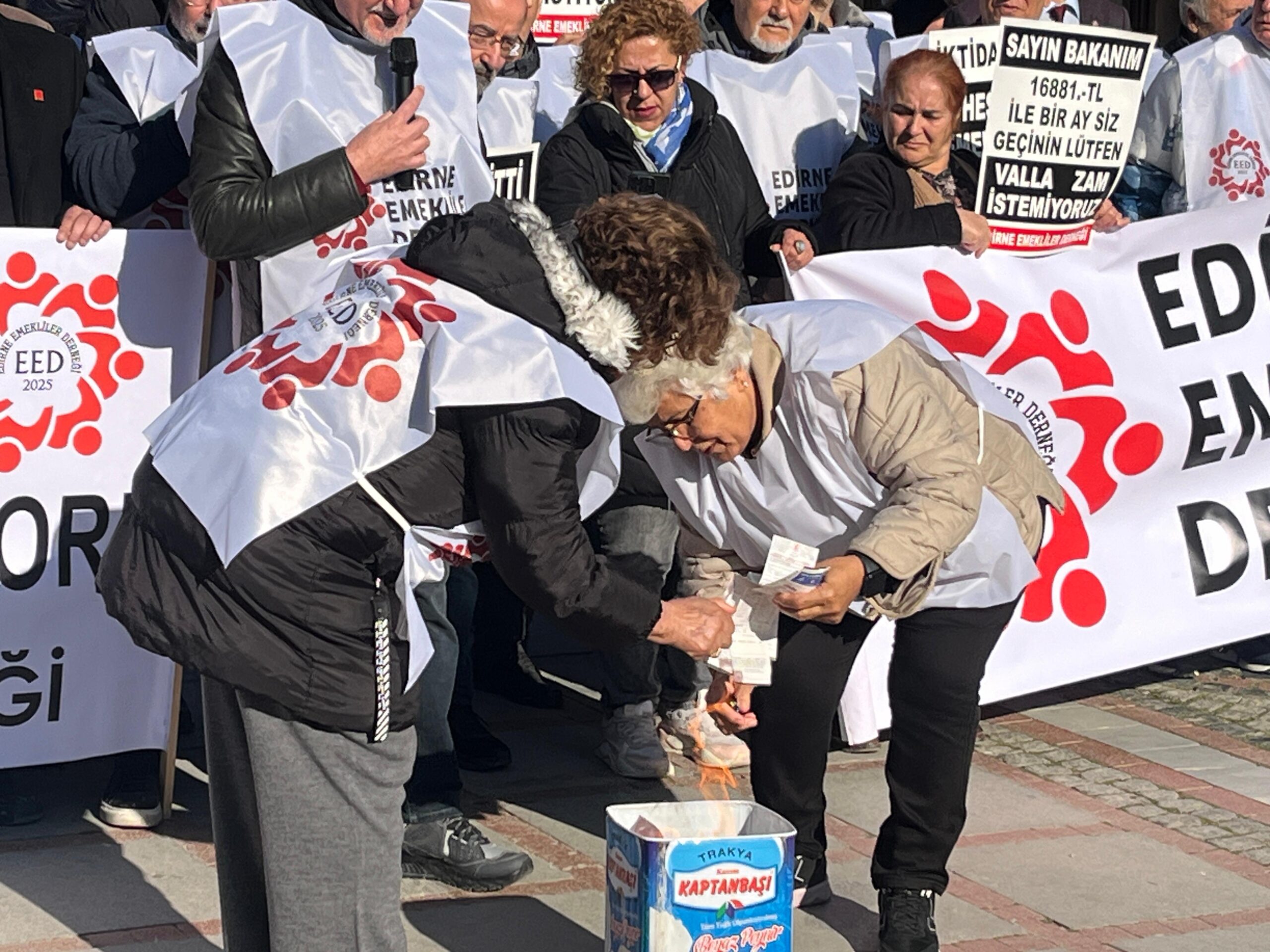 Geçerli görselin alternatif metni yok. Dosya adı: WhatsApp-Image-2025-12-16-at-13.54.17-scaled.jpeg