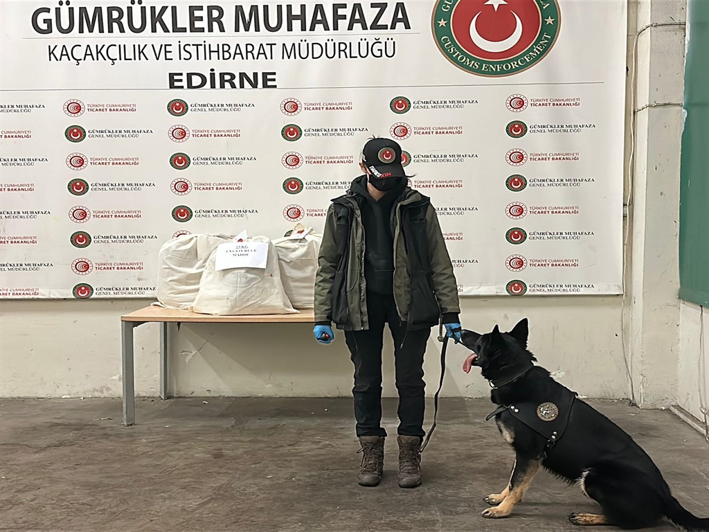 Geçerli görselin alternatif metni yok. Dosya adı: WhatsApp-Image-2025-12-25-at-14.58.22.jpeg