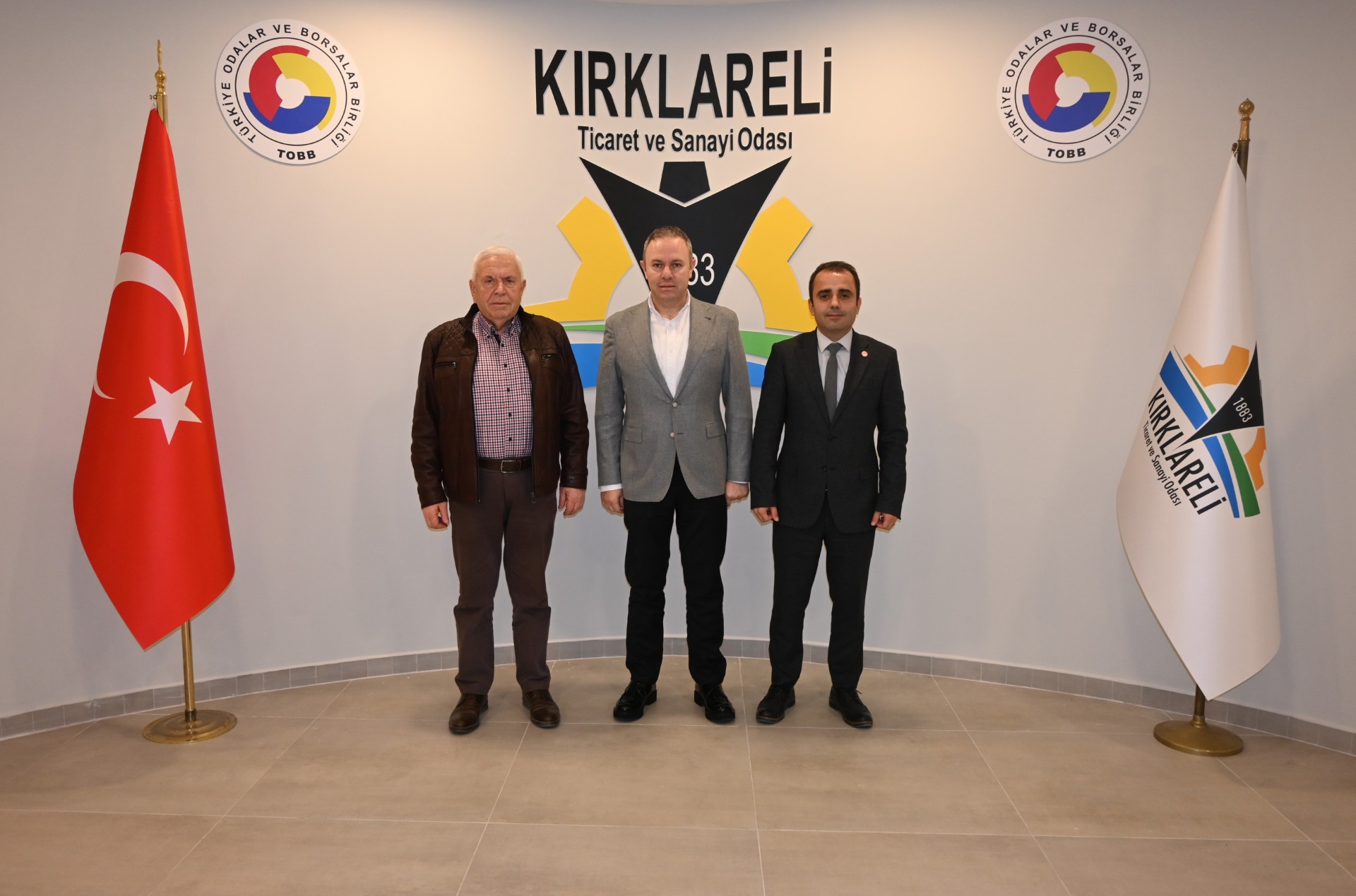 Geçerli görselin alternatif metni yok. Dosya adı: irmak.jpg