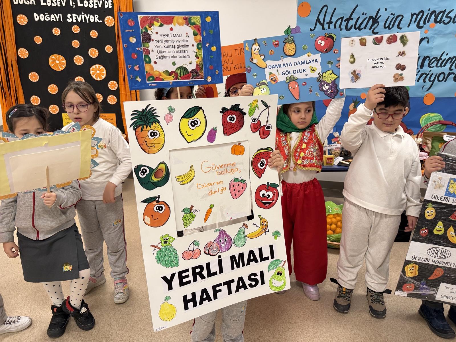 Geçerli görselin alternatif metni yok. Dosya adı: losev2.jpg