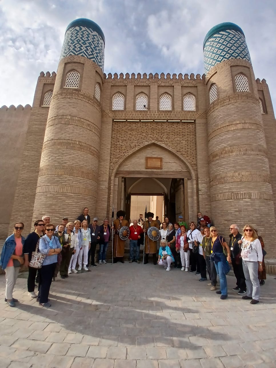 Geçerli görselin alternatif metni yok. Dosya adı: patron4-4.jpg