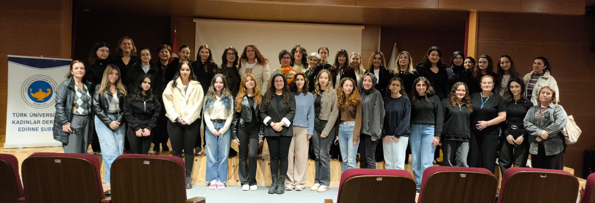 Geçerli görselin alternatif metni yok. Dosya adı: tukd.jpg