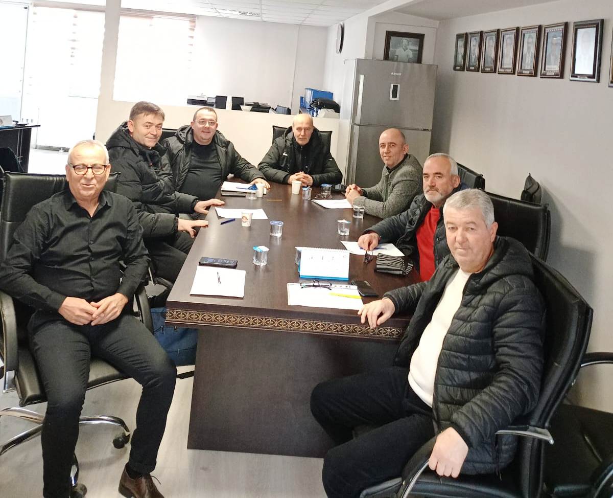 Geçerli görselin alternatif metni yok. Dosya adı: u18.jpg