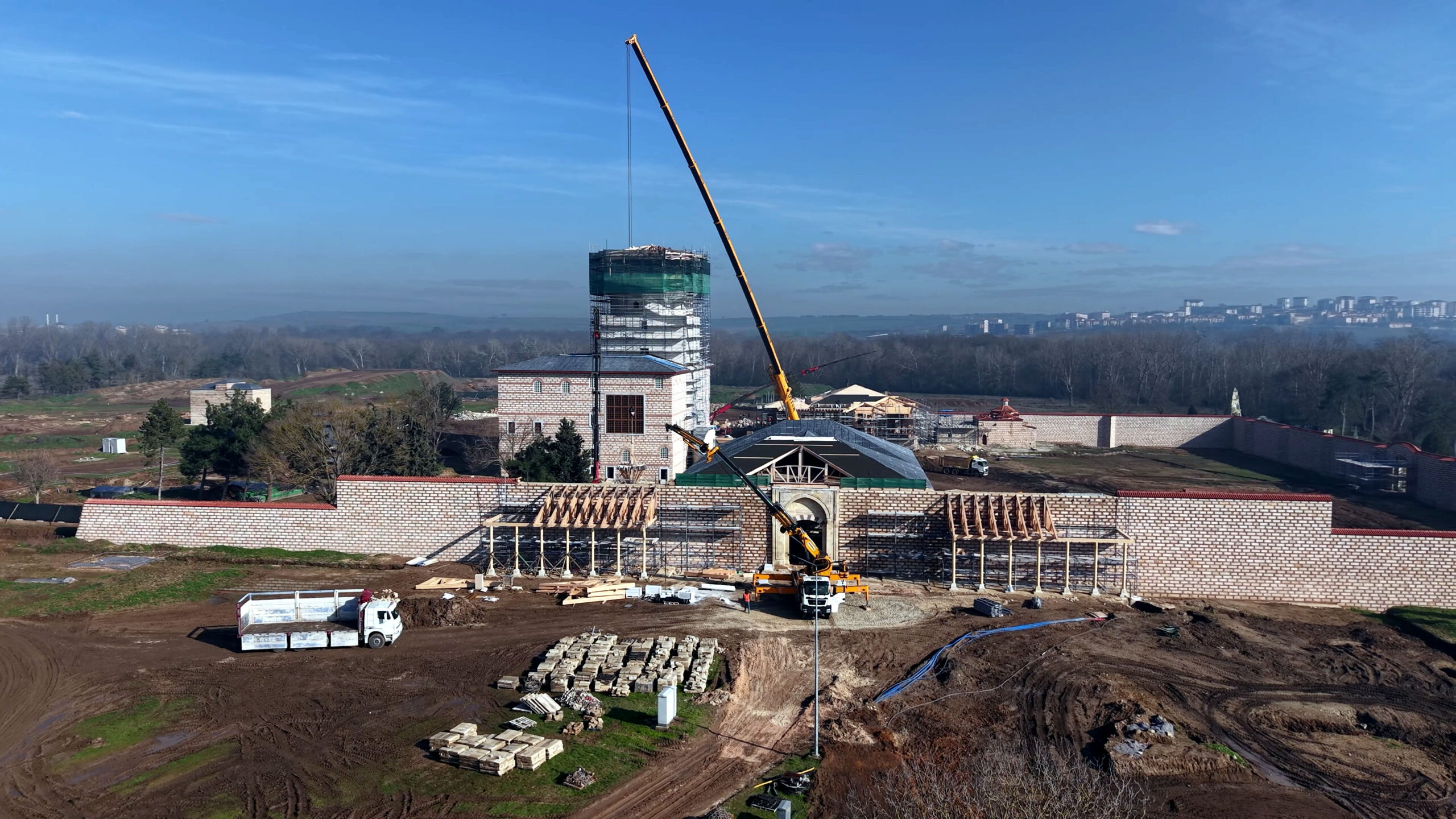 Geçerli görselin alternatif metni yok. Dosya adı: 13-scaled.jpg