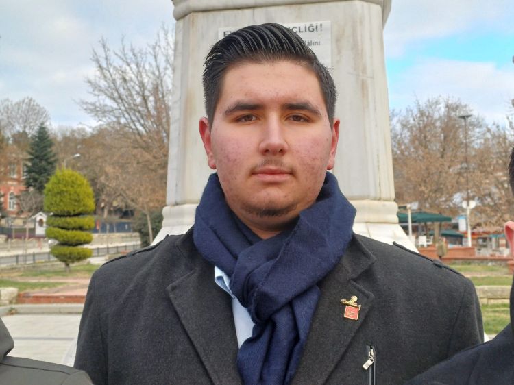 Geçerli görselin alternatif metni yok. Dosya adı: CHP-Halk-Lis-Genel-Baskan-Yardimcisi-Mert-Mercan.jpg