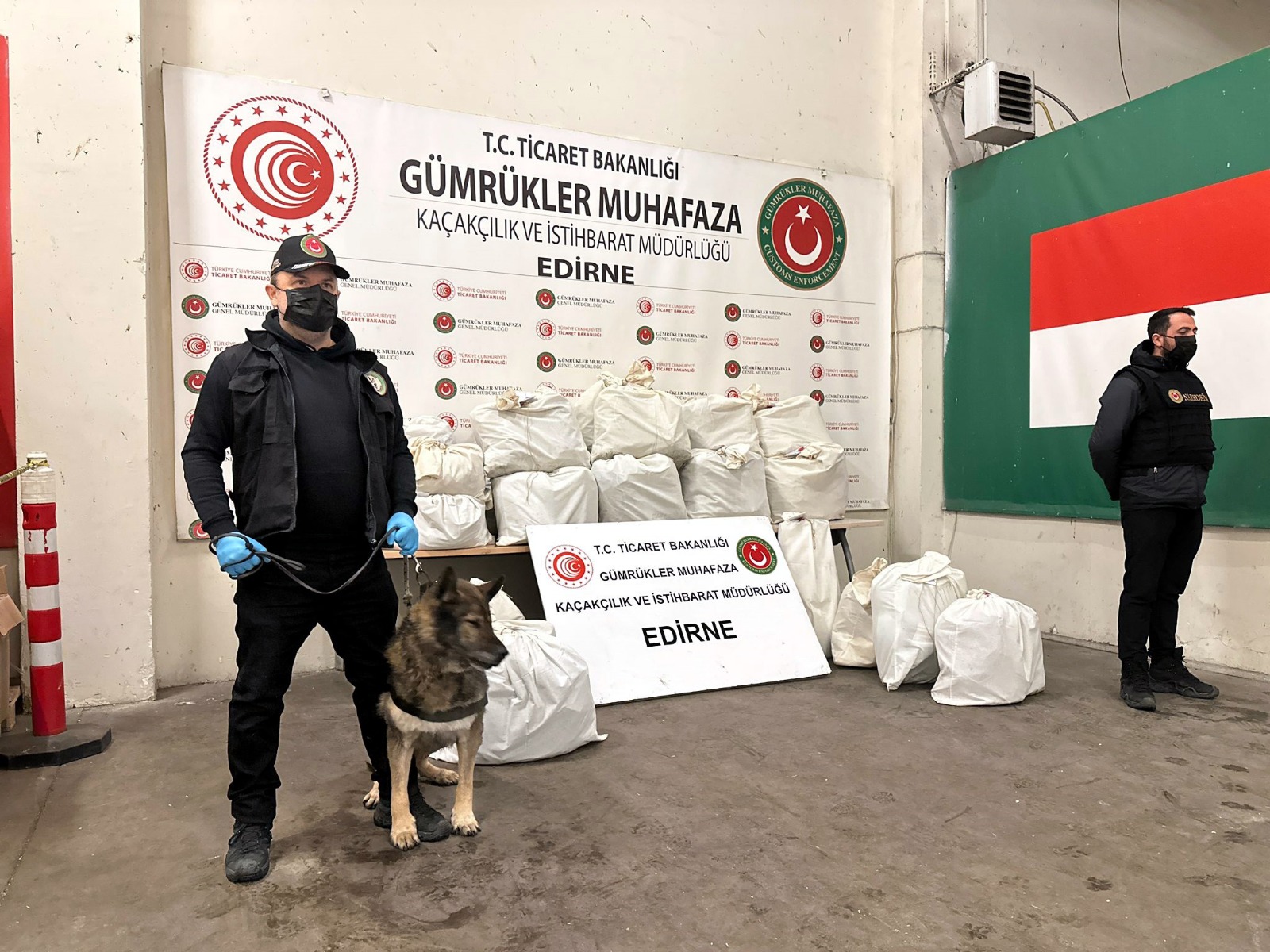 Geçerli görselin alternatif metni yok. Dosya adı: WhatsApp-Image-2026-01-22-at-12.39.44-1.jpeg