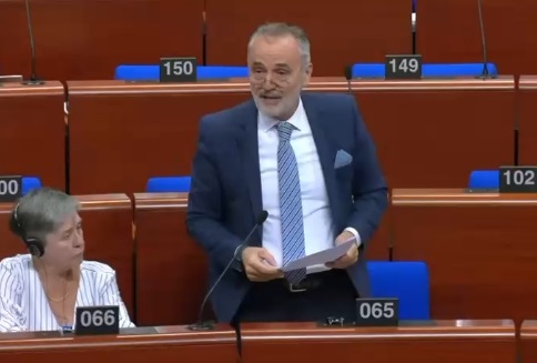 Geçerli görselin alternatif metni yok. Dosya adı: akalin-5.jpg