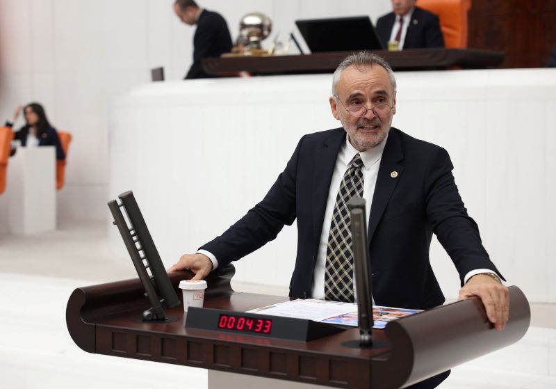 Geçerli görselin alternatif metni yok. Dosya adı: akalin.jpg