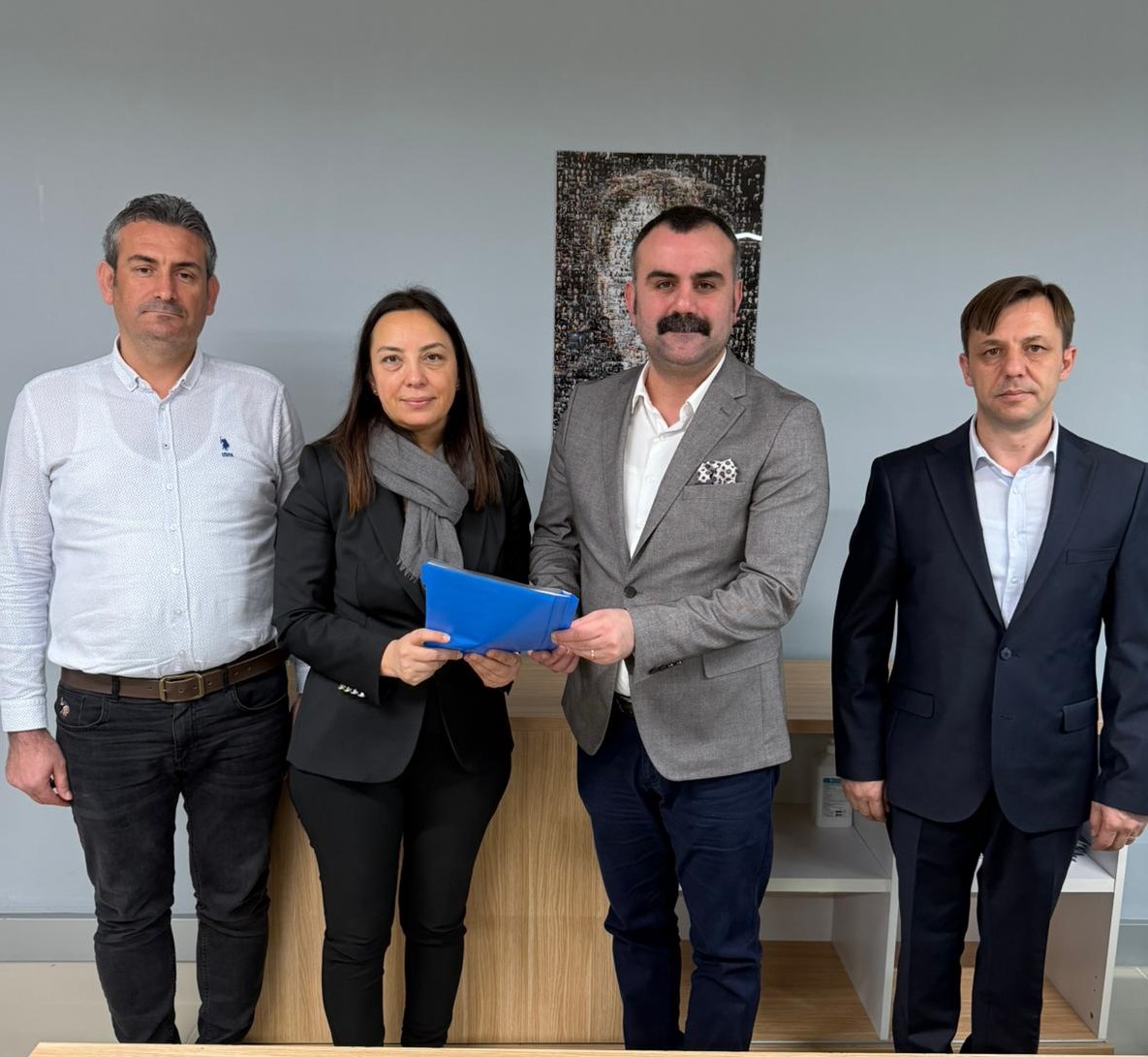 Geçerli görselin alternatif metni yok. Dosya adı: uzkop-dogalgaz.jpg