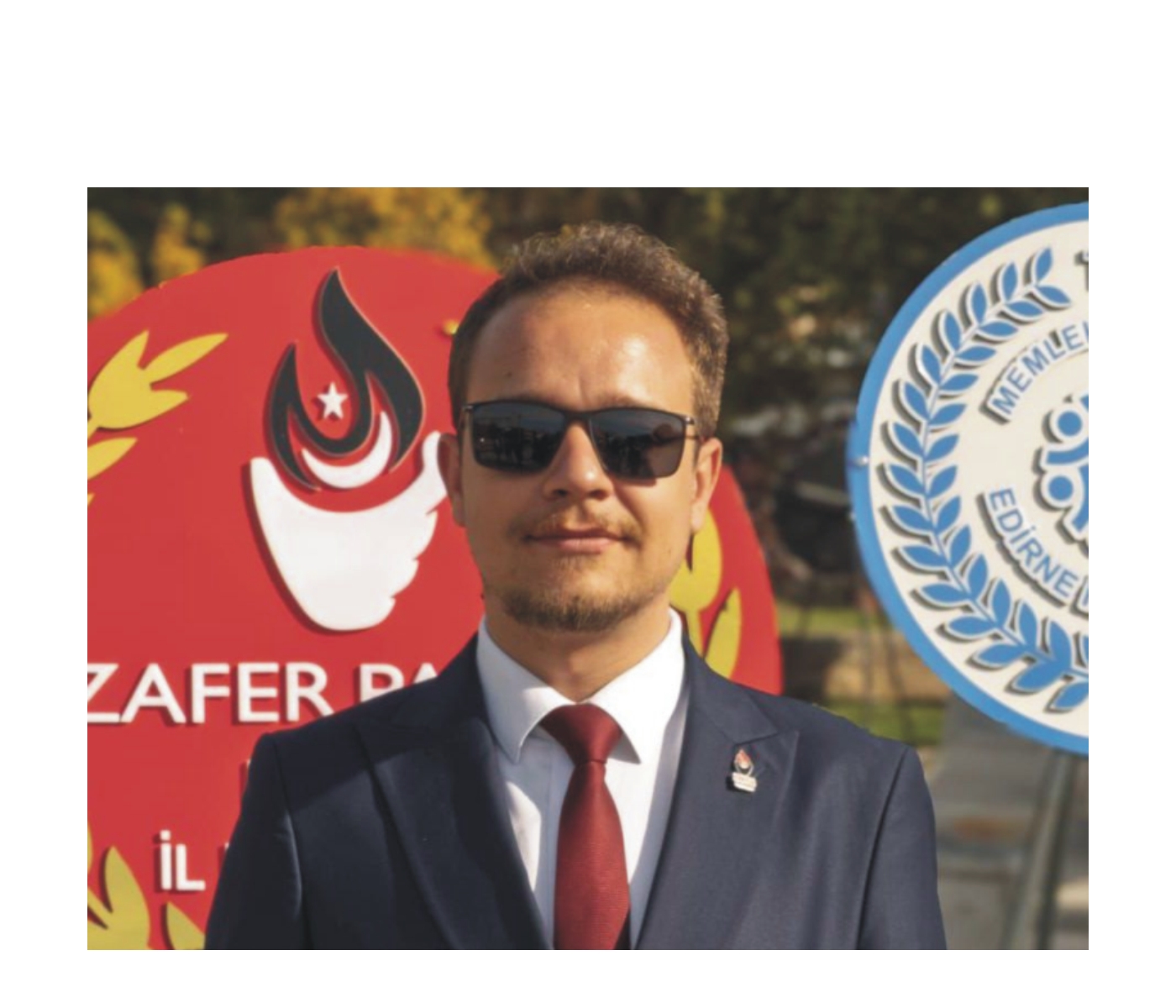 Geçerli görselin alternatif metni yok. Dosya adı: zafer-2.jpg