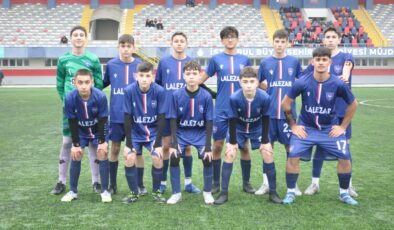 Şükrüpaşa Spor U16 takımı 2’nciliğe yükseldi