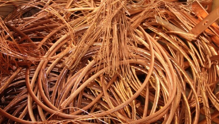 Piyasanın En Karlı Bakır Alımları: Güncel Hurda Fiyatları KabloHurdaFiyatlari.com’da.