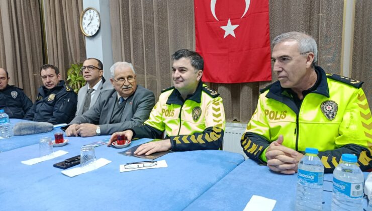 Ayhan, Talatpaşa sakinleriyle buluştu