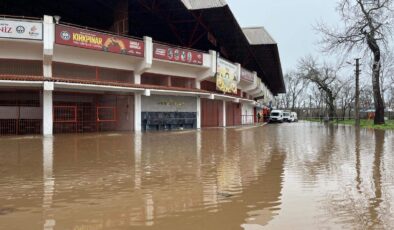 Sarayiçi taşkına teslim!