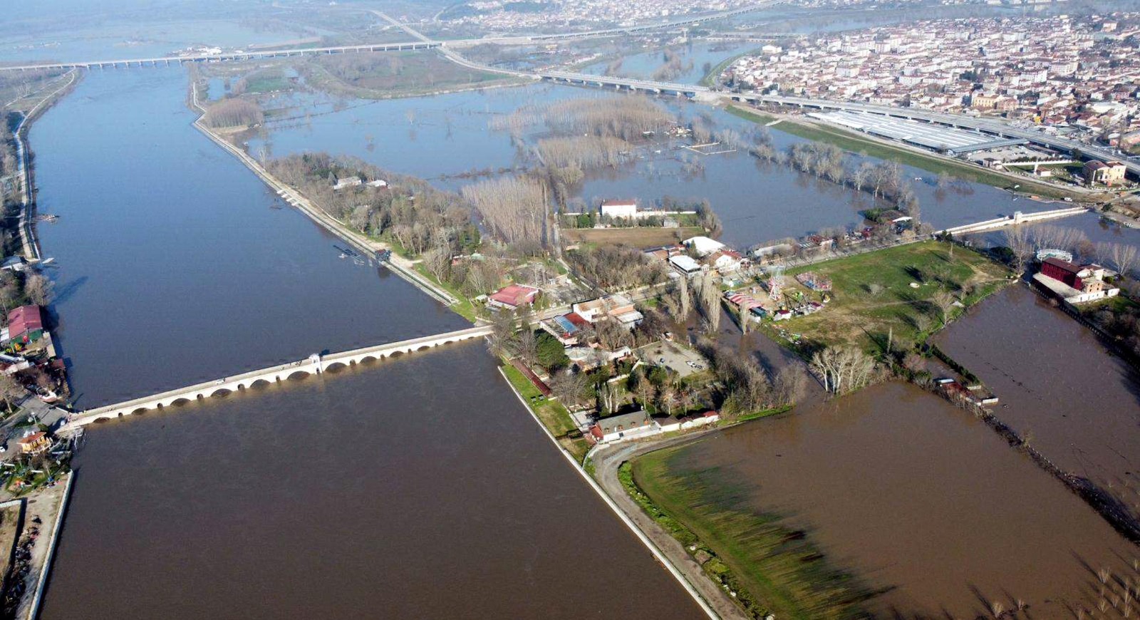 Geçerli görselin alternatif metni yok. Dosya adı: WhatsApp-Image-2026-02-23-at-11.27.08-3.jpeg