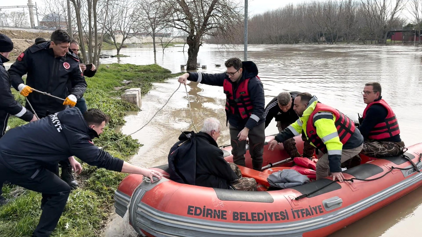 Geçerli görselin alternatif metni yok. Dosya adı: WhatsApp-Image-2026-02-24-at-15.45.21-4.jpeg