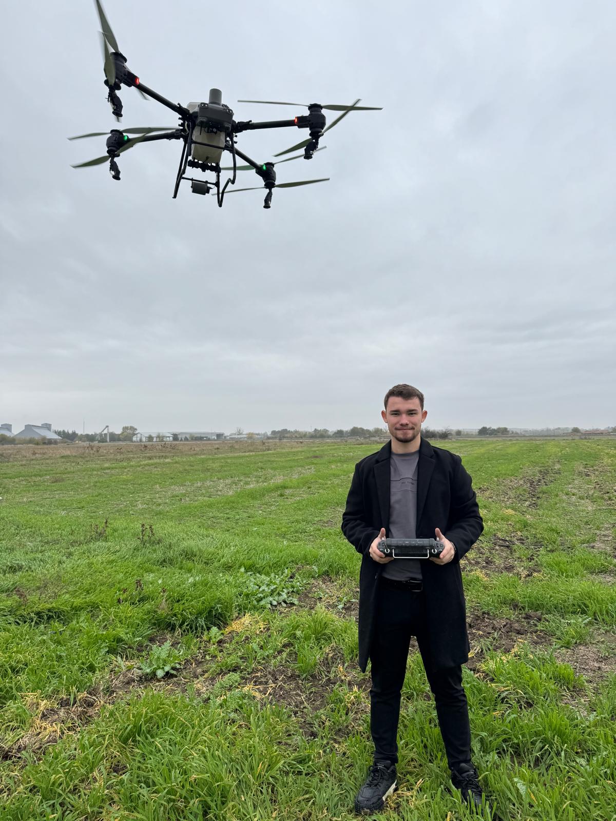 Geçerli görselin alternatif metni yok. Dosya adı: dron1.jpg