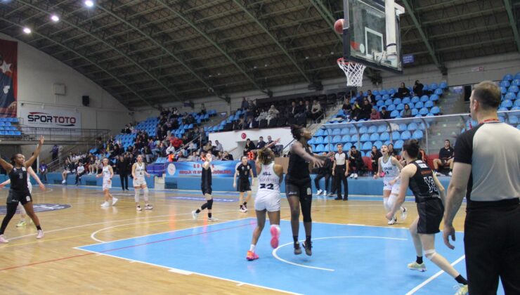 DSİ Spor hükmen galip