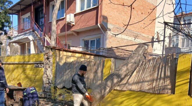 Yağmur ve fırtınanın yaraları sarılıyor