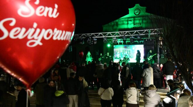 Keşanlılar 14 Şubat’ta müzikle buluştu