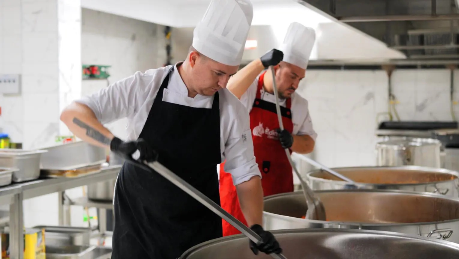 Geçerli görselin alternatif metni yok. Dosya adı: mutfak-1.jpg