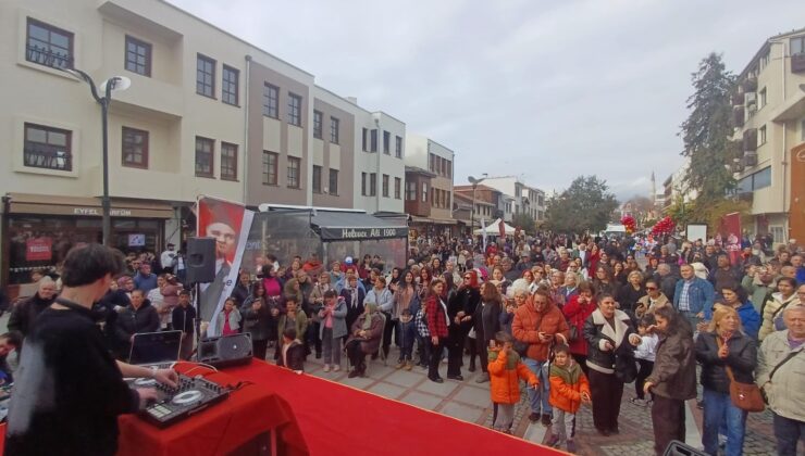 Saraçlar’da ’14 Şubat’ coşkusu!