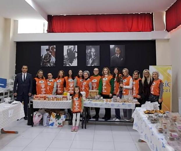 Geçerli görselin alternatif metni yok. Dosya adı: tema.jpg