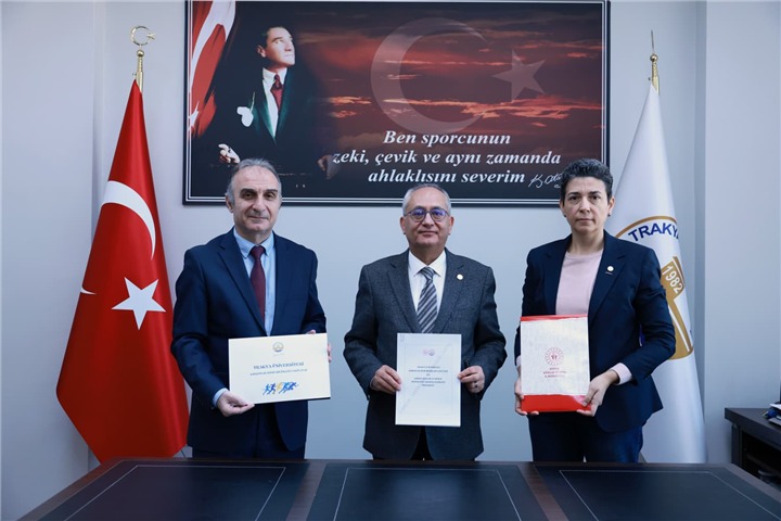 Geçerli görselin alternatif metni yok. Dosya adı: tu-genclik.jpg