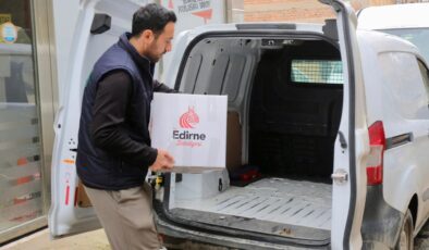 Belediye’den gıda yardımlarına devam