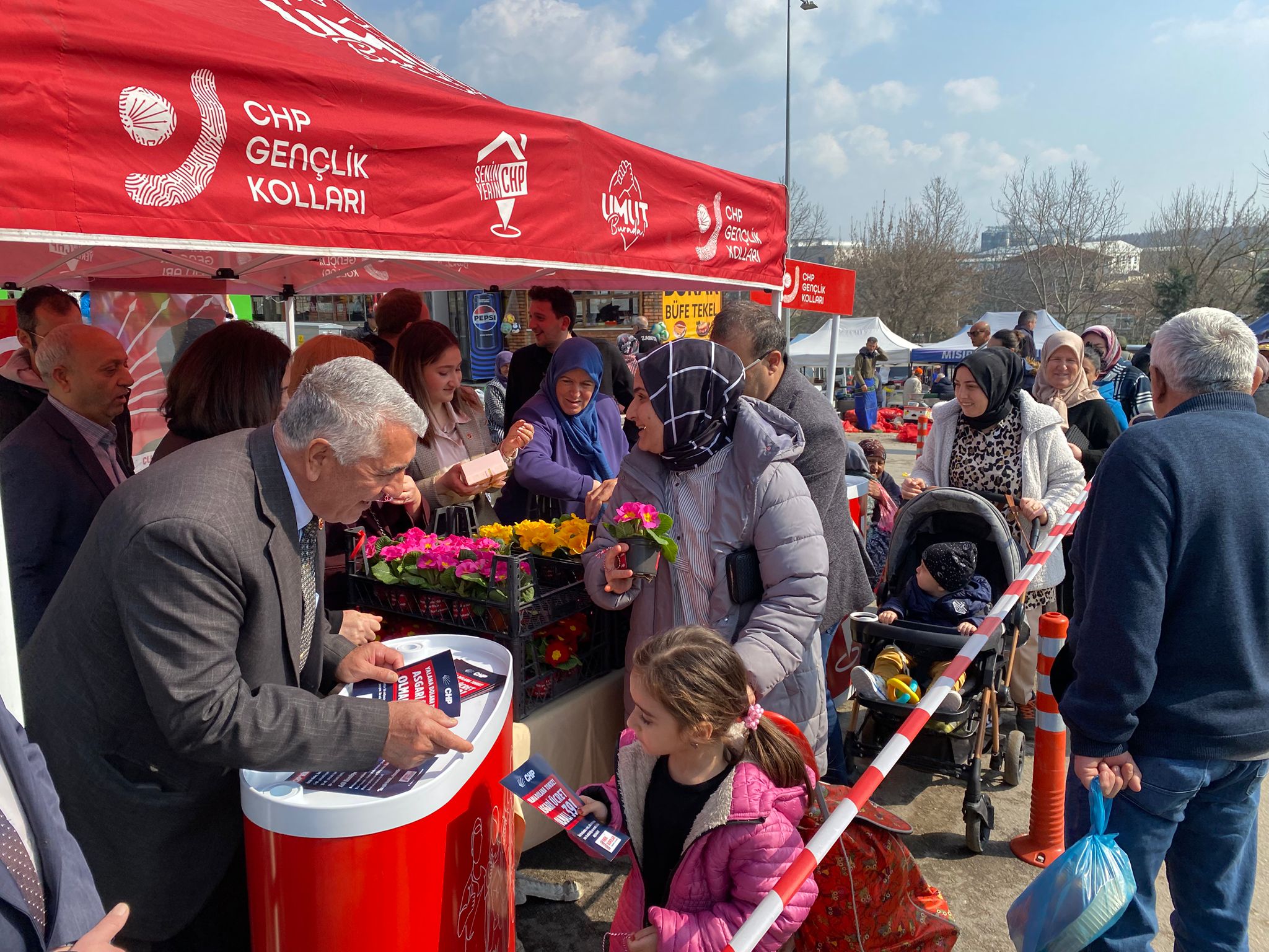 Geçerli görselin alternatif metni yok. Dosya adı: 122415.jpg