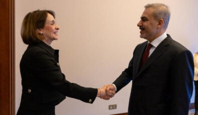 Komşuya yeni konsolosluk binası