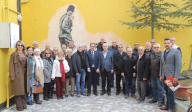 ‘Devrim yasalarını yok saymak, bindiği dalı kesmektir’