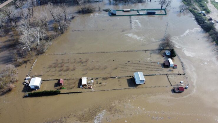 Milletvekili Ün’den taşkın soruları
