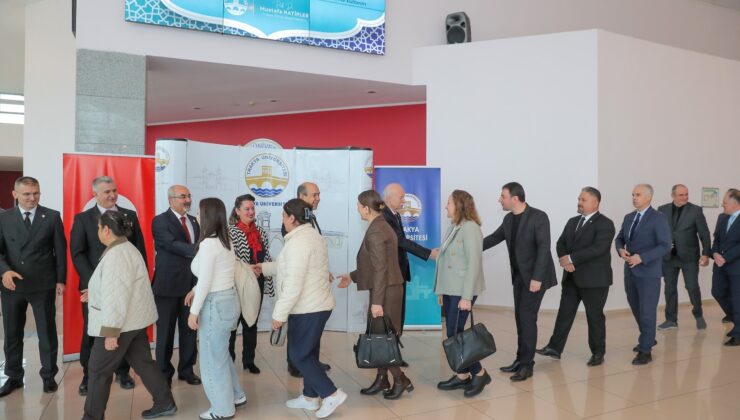 TÜ ailesi bayramlaştı