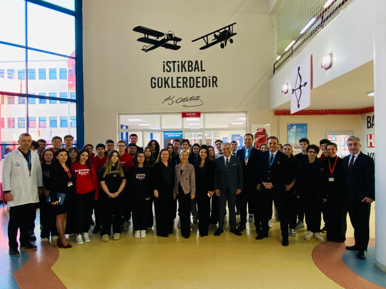 Geçerli görselin alternatif metni yok. Dosya adı: bahcesehir.jpg