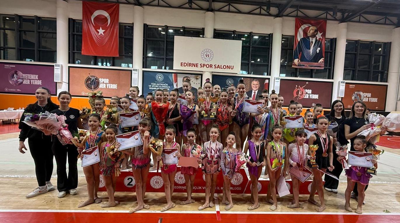 Geçerli görselin alternatif metni yok. Dosya adı: cimnastik.jpg