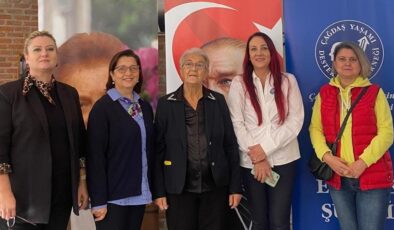 ÇYDD: İstiklal Marşımız Türkçe’dir