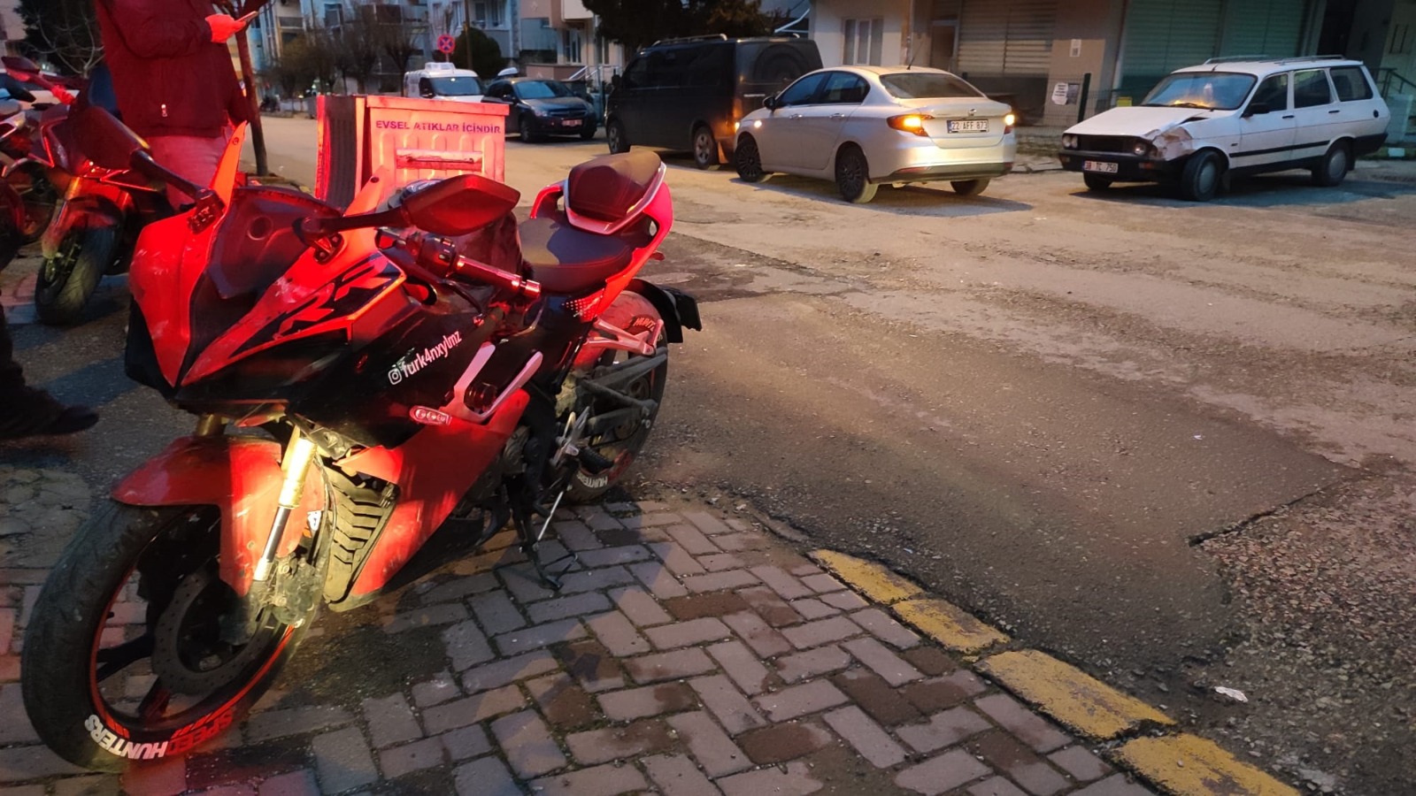 Geçerli görselin alternatif metni yok. Dosya adı: motor.jpg